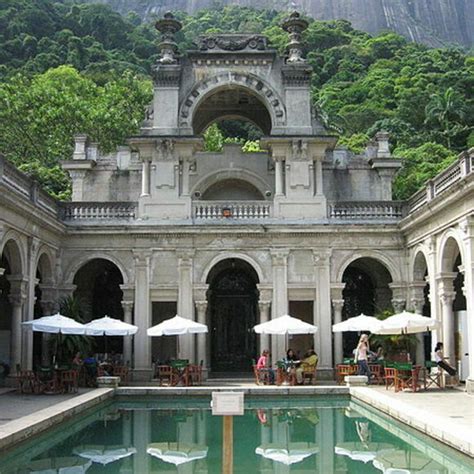  Parque Lage - Rio de Janeiro: Boho Chic Taideateljeerien ja Luonnon Helmassa!